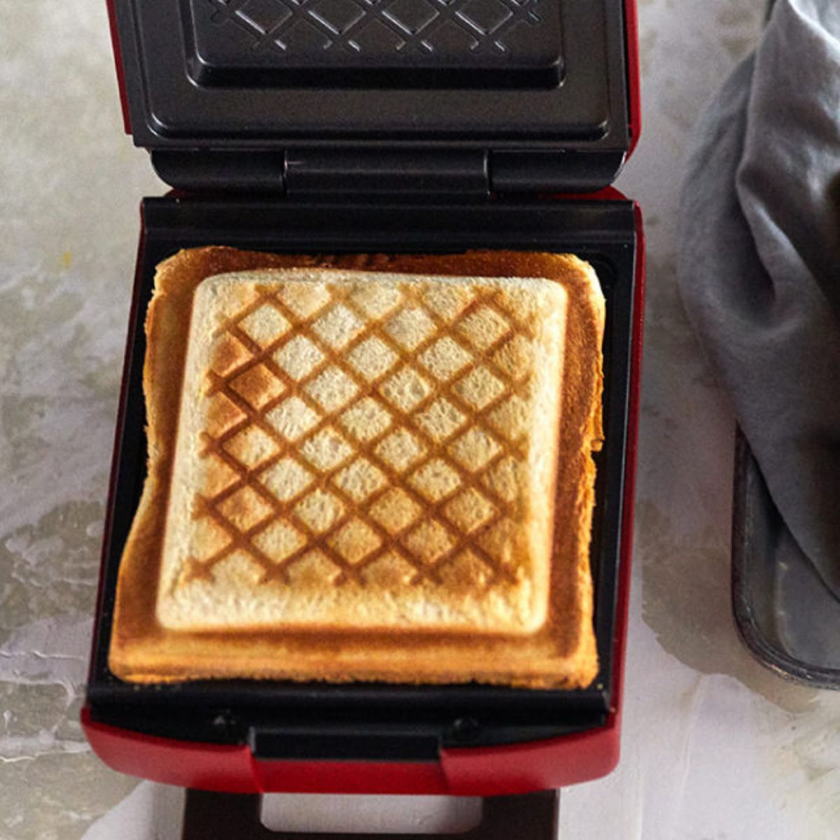 récolte Press Sand Maker Plaid – Red 厚燒格子三明治機 - 紅色 RPS-2(R)