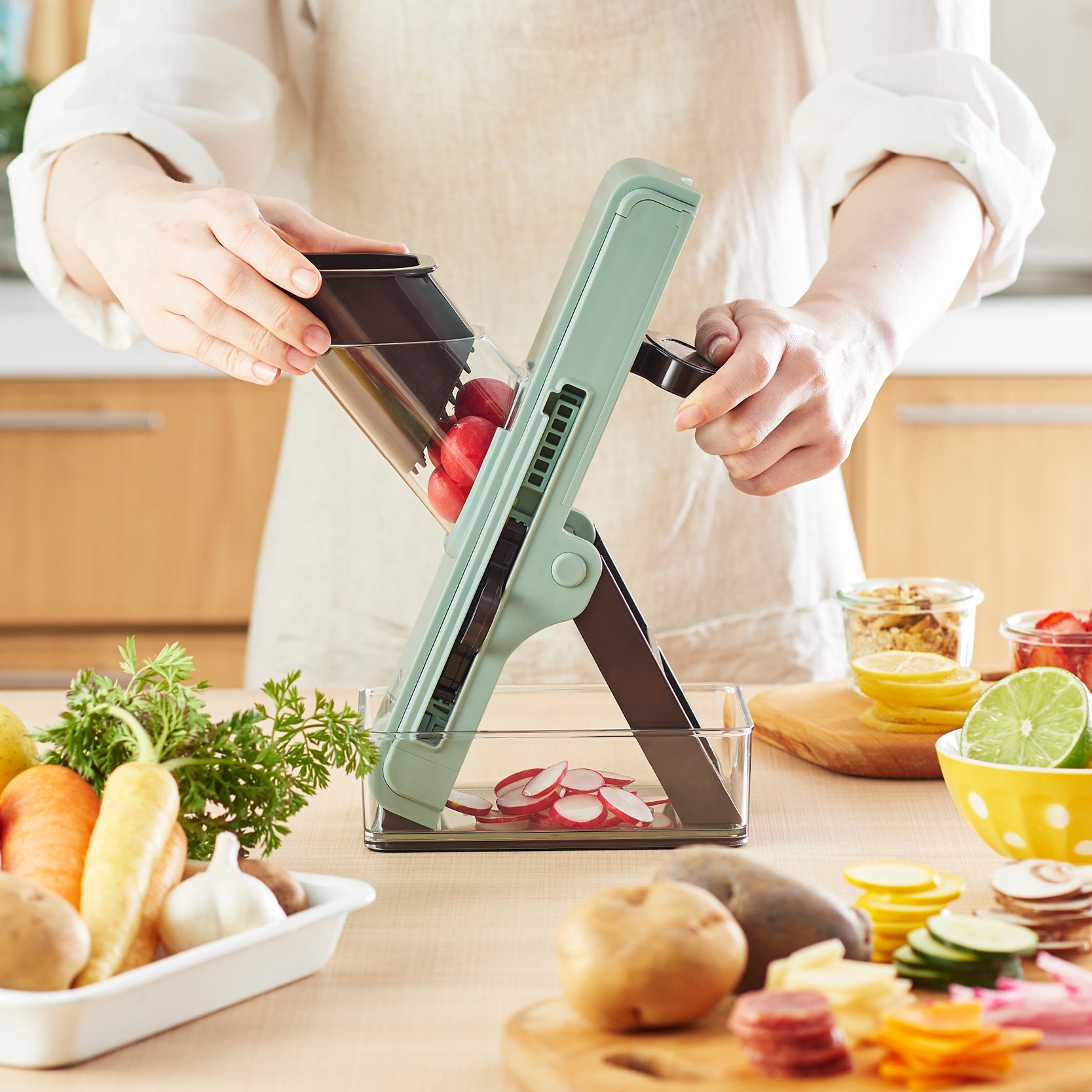 Toffy Safety Push Slicer 便利切菜器 K-HC9-PA
